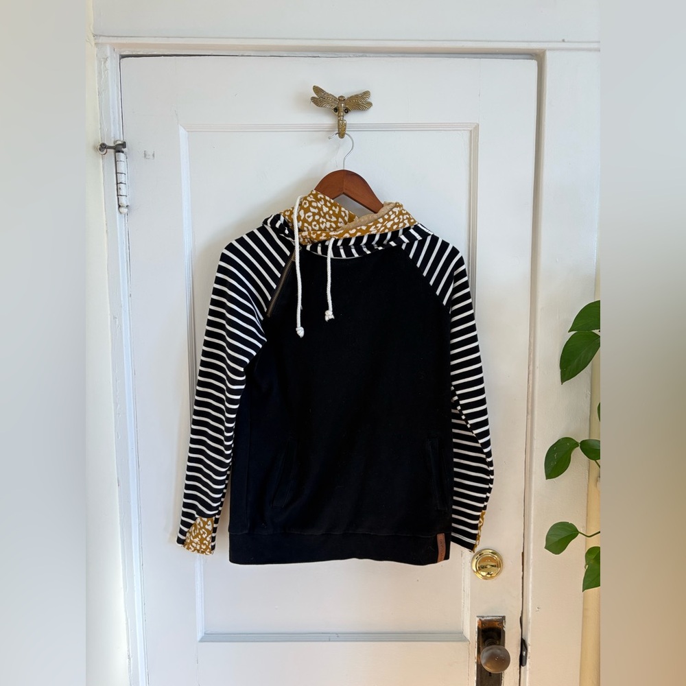 Ampersand Avenue Double Hooded Black & White Striped Sweatshirt Leopard Trim S